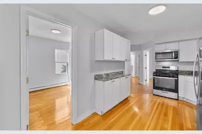 21 Medford St., Malden, MA 02148 - Photo 5