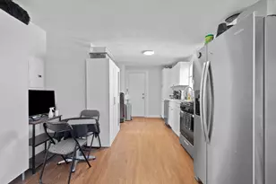 21 Medford St, Malden, MA 02148 - Photo 25