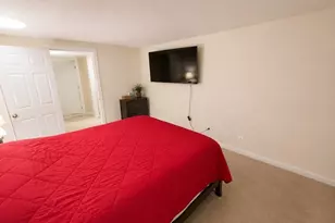 7 Lake Shore Ct, Boston, MA 02135 - Photo 5
