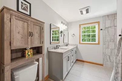 166 Greenville St, Spencer, MA 01562 - Photo 17