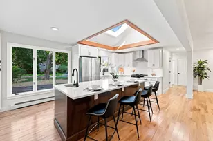 20 Longfellow Rd, Holyoke, MA 01040 - Photo 7