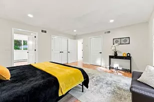 20 Longfellow Rd, Holyoke, MA 01040 - Photo 25