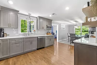 109 Linden St, Needham, MA 02492 - Photo 3