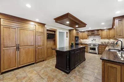 236 Bridle Path, North Andover, MA 01845 - Photo 5