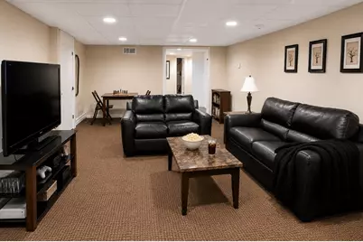 6 Windsor Pl, Mansfield, MA 02048 - Photo 33