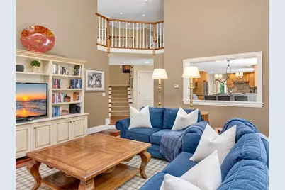 6 Windsor Pl, Mansfield, MA 02048 - Photo 13