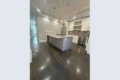 209 Green St #1, Cambridge, MA 02139 - Photo 5