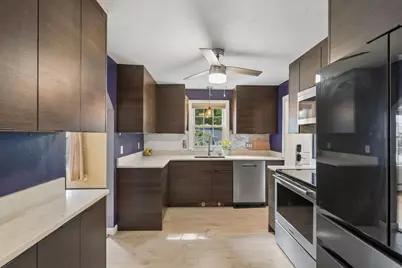 70 Mirror Lake Ave, Norfolk, MA 02056 - Photo 7