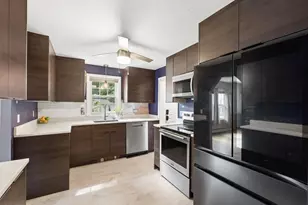 70 Mirror Lake Ave, Norfolk, MA 02056 - Photo 7