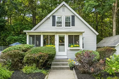 70 Mirror Lake Ave #70, Norfolk, MA 02056 - Photo 1