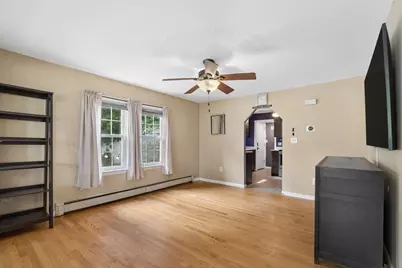 70 Mirror Lake Ave, Norfolk, MA 02056 - Photo 11