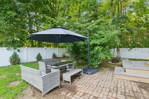 70 Mirror Lake Ave, Norfolk, MA 02056 - Photo 3