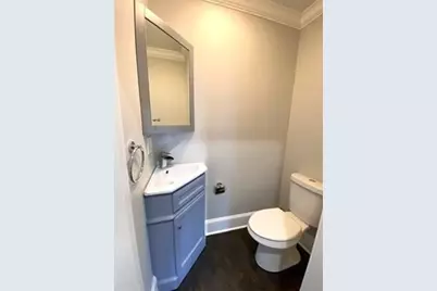 209 Green St #2, Cambridge, MA 02139 - Photo 3