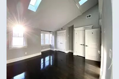 209 Green St #2, Cambridge, MA 02139 - Photo 9