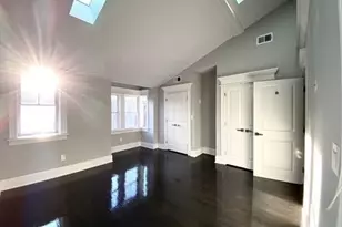 209 Green St, Cambridge, MA 02139 - Photo 9