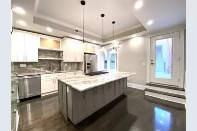 209 Green St #2, Cambridge, MA 02139 - Photo 5