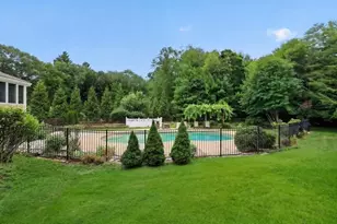72 Beckford Farm Rd, Hanover, MA 02339 - Photo 35