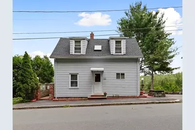 48 Valley St, Wakefield, MA 01880 - Photo 1