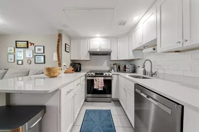 376 Commercial Street #2B, Boston, MA 02109 - Photo 7