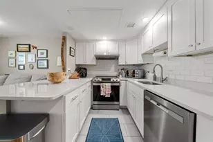 376 Commercial St, Boston, MA 02109 - Photo 7