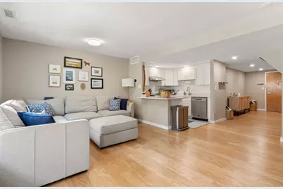 376 Commercial Street #2B, Boston, MA 02109 - Photo 1