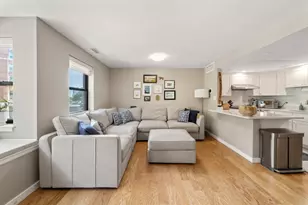 376 Commercial St, Boston, MA 02109 - Photo 3