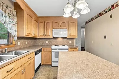 774 Shaker Rd, Longmeadow, MA 01106 - Photo 5