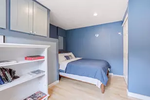 8 Sloane Dr, Framingham, MA 01701 - Photo 19