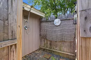 8 Sloane Dr, Framingham, MA 01701 - Photo 29