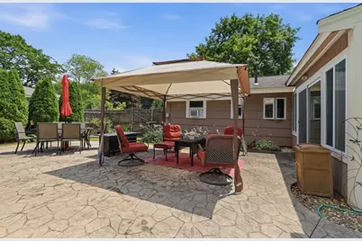 8 Sloane Dr, Framingham, MA 01701 - Photo 27