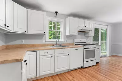 801 Washington St #8, Pembroke, MA 02359 - Photo 13