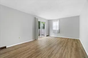 801 Washington St, Pembroke, MA 02359 - Photo 15