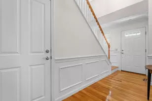 9 Baldwin Ct, Westborough, MA 01581 - Photo 5