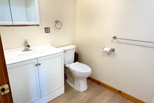 55 Northampton St, Easthampton, MA 01027 - Photo 27