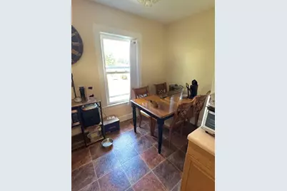 55 Northampton St, Easthampton, MA 01027 - Photo 17