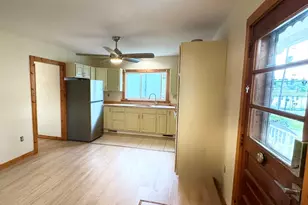 55 Northampton St, Easthampton, MA 01027 - Photo 23