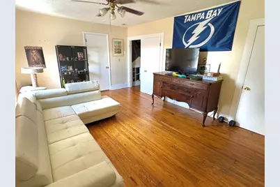 55 Northampton St, Easthampton, MA 01027 - Photo 15