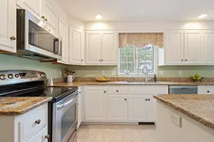 15 Little Tree Rd, Medway, MA 02053 - Photo 11