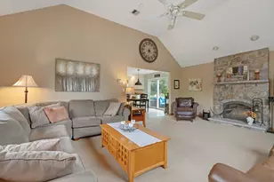 15 Little Tree Rd, Medway, MA 02053 - Photo 13