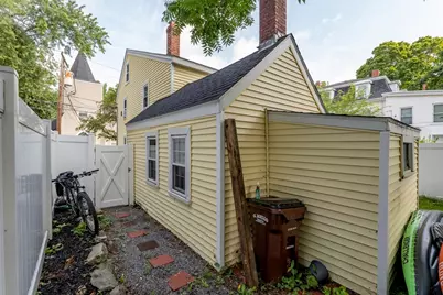 6 Spring St, Amesbury, MA 01913 - Photo 31