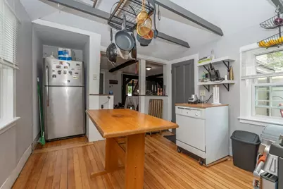 6 Spring St, Amesbury, MA 01913 - Photo 3