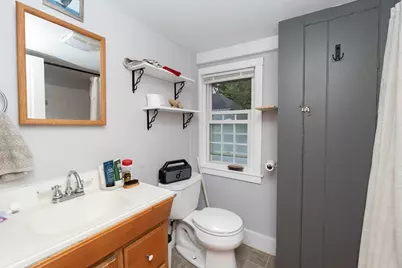 6 Spring St, Amesbury, MA 01913 - Photo 13