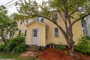 6 Spring St, Amesbury, MA 01913 - Photo 27