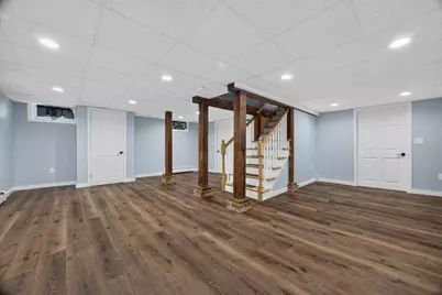 21 Willow St, Brockton, MA 02301 - Photo 25