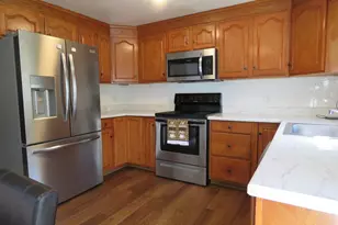 55-1/2 Liberty St, Taunton, MA 02718 - Photo 5