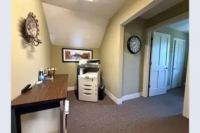 661 South St W, Raynham, MA 02767 - Photo 23