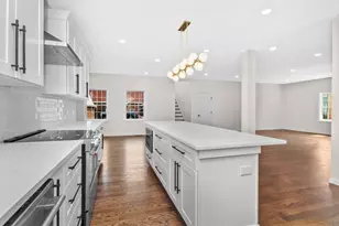 11 Kernwood Ave, Beverly, MA 01915 - Photo 5