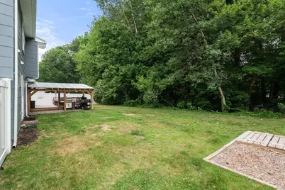 47 Westfield Dr, Holliston, MA 01746 - Photo 37