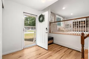 47 Westfield Dr, Holliston, MA 01746 - Photo 3