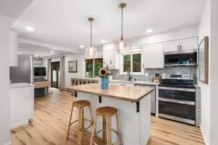 47 Westfield Dr, Holliston, MA 01746 - Photo 7